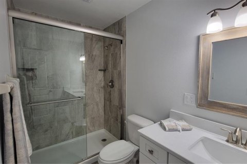 Condo in DeLand, Florida, 2 bedrooms  № 1027644 - photo 19