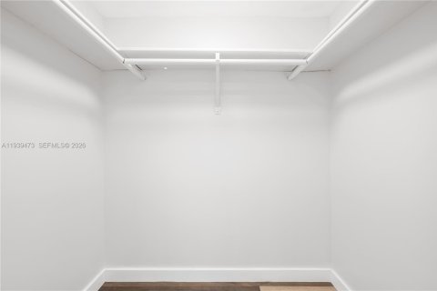 Copropriété à louer à North Miami Beach, Floride: 1 chambre, 72.46 m2 № 1999608 - photo 16