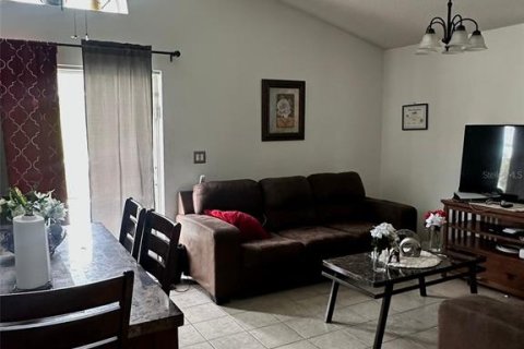 House in Davenport, Florida 3 bedrooms, 102.56 sq.m. № 1908035 - photo 27