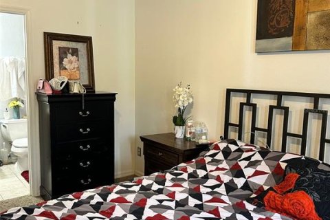 House in Davenport, Florida 3 bedrooms, 102.56 sq.m. № 1908035 - photo 21