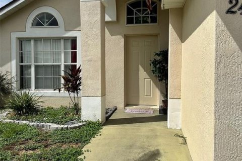 House in Davenport, Florida 3 bedrooms, 102.56 sq.m. № 1908035 - photo 3