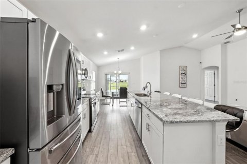 Casa en alquiler en Davenport, Florida, 4 dormitorios, 164.25 m2 № 1798587 - foto 9