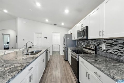 Casa en alquiler en Davenport, Florida, 4 dormitorios, 164.25 m2 № 1798587 - foto 10