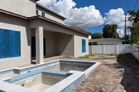 Villa ou maison à vendre à Orlando, Floride: 5 chambres, 334.17 m2 № 2286914 - photo 12