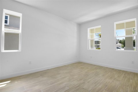 House in Mount Dora, Florida 4 bedrooms, 281.49 sq.m. № 1509480 - photo 8