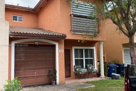 Adosado en Florida City, Florida 3 dormitorios, 141.86 m2 № 2002630