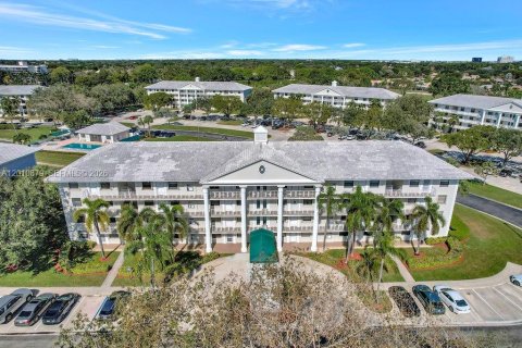 Copropriété à louer à Boca Raton, Floride: 2 chambres, 128.67 m2 № 2076683 - photo 25