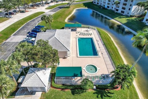 Copropriété à louer à Boca Raton, Floride: 2 chambres, 128.67 m2 № 2076683 - photo 29
