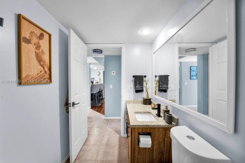 Copropriété à louer à Boca Raton, Floride: 2 chambres, 128.67 m2 № 2076683 - photo 16