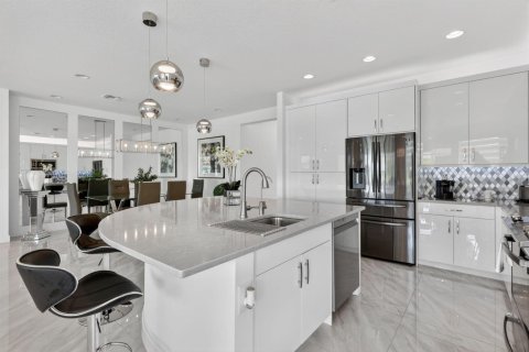Villa ou maison à vendre à Port St. Lucie, Floride: 3 chambres, 201.32 m2 № 2083924 - photo 14