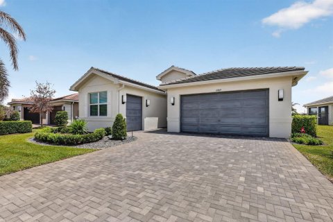 Villa ou maison à vendre à Port St. Lucie, Floride: 3 chambres, 201.32 m2 № 2083924 - photo 2
