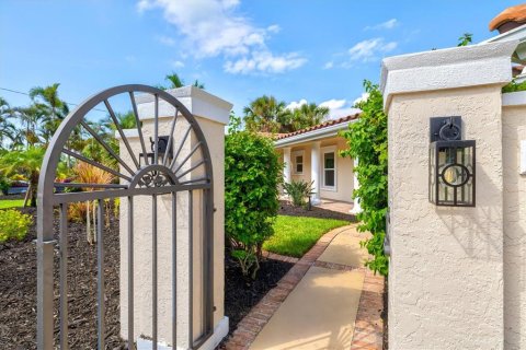 Casa en venta en Sarasota, Florida, 4 dormitorios, 328.97 m2 № 1846906 - foto 4