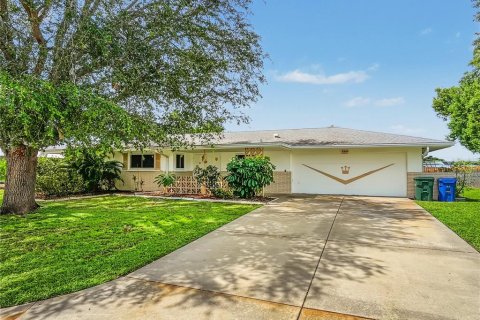 Villa ou maison à Sarasota, Floride 3 chambres, 176.51 m2 № 2322648