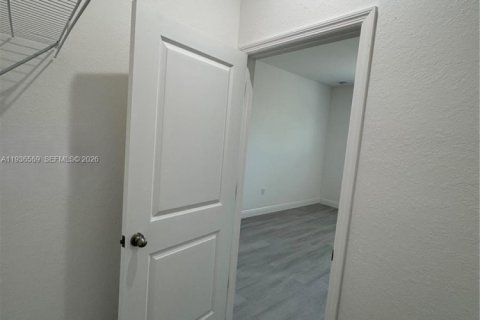 House in LaBelle, Florida 3 bedrooms № 2053710 - photo 17