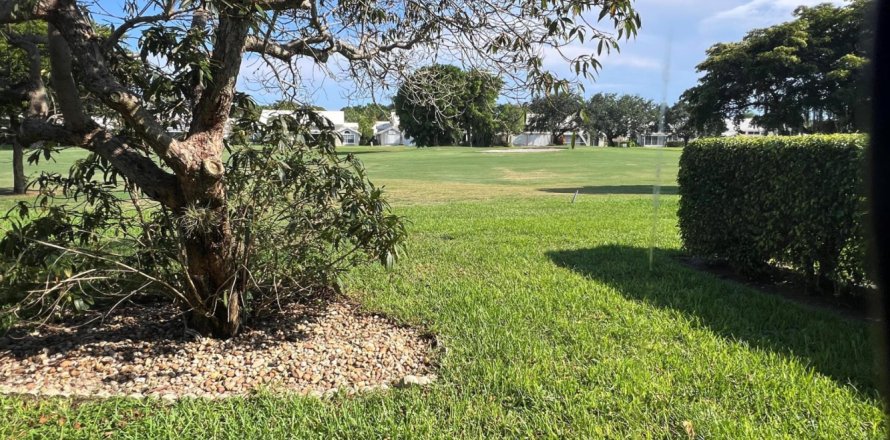 Casa en Boynton Beach, Florida 3 dormitorios, 265.33 m2 № 1221322