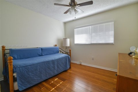 Copropriété à vendre à Tamarac, Floride: 2 chambres, 108.05 m2 № 2036520 - photo 14