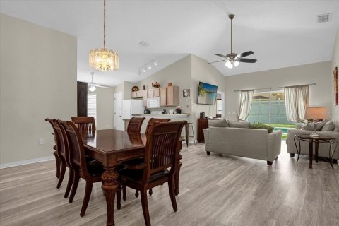 Casa en alquiler en Davenport, Florida, 5 dormitorios, 166.3 m2 № 1840592 - foto 16
