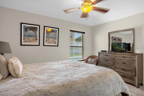 Casa en alquiler en Davenport, Florida, 5 dormitorios, 166.3 m2 № 1840592 - foto 2