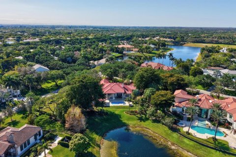House in Weston, Florida 5 bedrooms, 456.89 sq.m. № 2247046 - photo 9