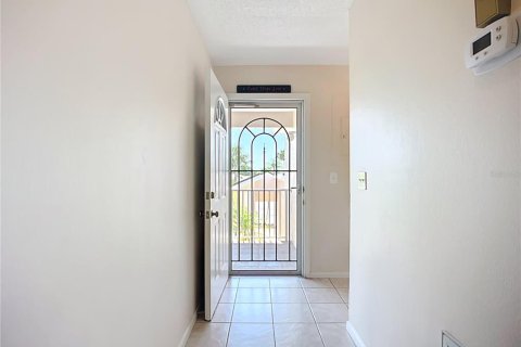Condo in Palmetto, Florida, 3 bedrooms  № 1654571 - photo 11