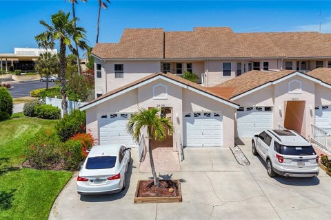 Condo in Palmetto, Florida, 3 bedrooms  № 1654571 - photo 1