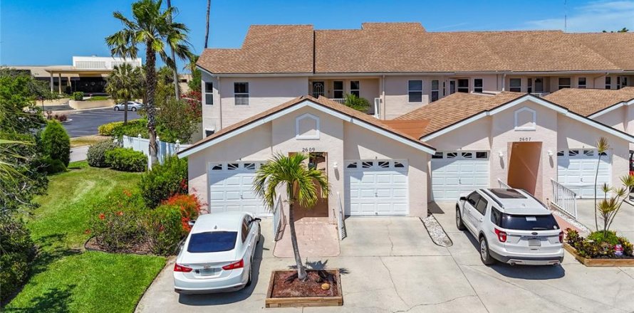 Condo in Palmetto, Florida, 3 bedrooms  № 1654571