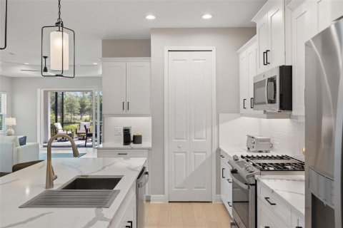 Casa en alquiler en Venice, Florida, 3 dormitorios, 171.4 m2 № 1852909 - foto 6
