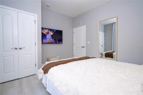 Touwnhouse à vendre à Kissimmee, Floride: 4 chambres, 151.99 m2 № 2314555 - photo 11
