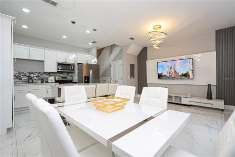 Touwnhouse à vendre à Kissimmee, Floride: 4 chambres, 151.99 m2 № 2314555 - photo 27
