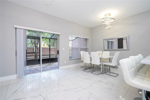 Touwnhouse à vendre à Kissimmee, Floride: 4 chambres, 151.99 m2 № 2314555 - photo 22