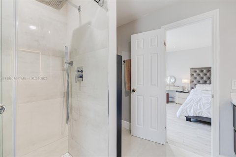 Casa en venta en Weston, Florida, 4 dormitorios, 192.4 m2 № 1872599 - foto 25