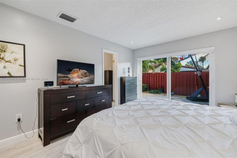 Casa en venta en Weston, Florida, 4 dormitorios, 192.4 m2 № 1872599 - foto 28