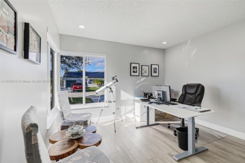 Casa en venta en Weston, Florida, 4 dormitorios, 192.4 m2 № 1872599 - foto 30