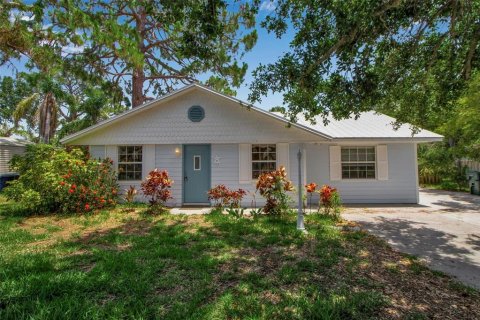 House in Venice, Florida 3 bedrooms, 123.1 sq.m. № 1747491 - photo 2