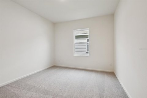 House in DeLand, Florida 4 bedrooms, 209.77 sq.m. № 2280115 - photo 27