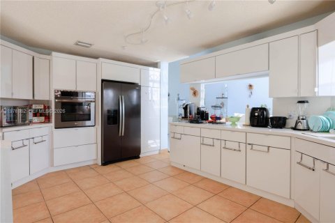 Casa en venta en Pembroke Pines, Florida, 4 dormitorios, 240.34 m2 № 2042607 - foto 26