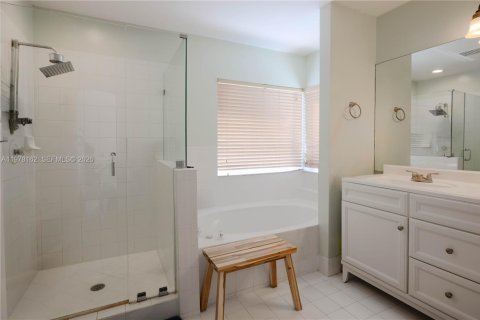 Casa en venta en Pembroke Pines, Florida, 4 dormitorios, 240.34 m2 № 2042607 - foto 15