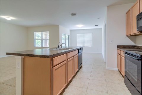 Casa en alquiler en Port Charlotte, Florida, 3 dormitorios, 130.06 m2 № 1782739 - foto 9
