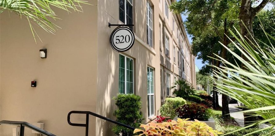 Condo in Tampa, Florida, 1 bedroom  № 2238638