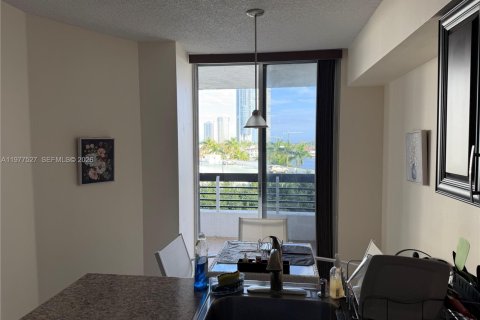 Купить кондоминиум в Авентура, Флорида 1 спальня, 97.55м2, № 2041854 - фото 15