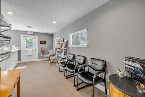 Propiedad comercial en venta en Edgewater, Florida № 1826321 - foto 7