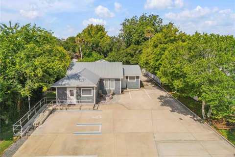 Propiedad comercial en venta en Edgewater, Florida № 1826321 - foto 2