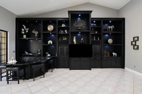 Villa ou maison à vendre à Tamarac, Floride: 3 chambres, 263.94 m2 № 2088093 - photo 11