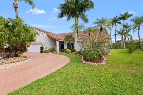 Villa ou maison à vendre à Tamarac, Floride: 3 chambres, 263.94 m2 № 2088093 - photo 4