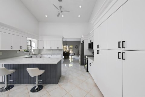 Villa ou maison à vendre à Tamarac, Floride: 3 chambres, 263.94 m2 № 2088093 - photo 17