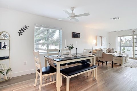 Copropriété à vendre à Venice, Floride: 2 chambres, 87.42 m2 № 2097678 - photo 14