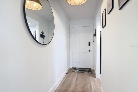 Copropriété à vendre à Venice, Floride: 2 chambres, 87.42 m2 № 2097678 - photo 4