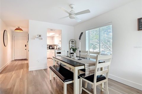 Copropriété à vendre à Venice, Floride: 2 chambres, 87.42 m2 № 2097678 - photo 15