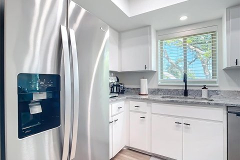Copropriété à vendre à Venice, Floride: 2 chambres, 87.42 m2 № 2097678 - photo 10