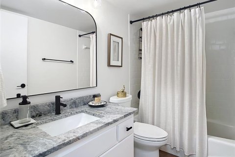 Copropriété à vendre à Venice, Floride: 2 chambres, 87.42 m2 № 2097678 - photo 20